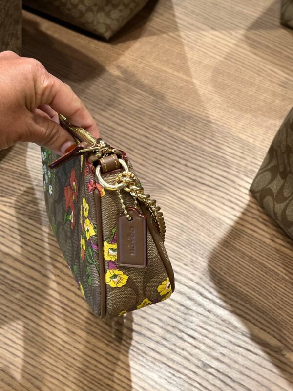Coach Nolita 19 - Image 3