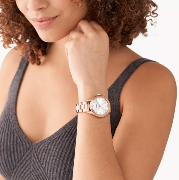 Fossil Dayle Three-Hand Rose Gold-Tone Stainless Steel Women Watch - BQ3886 - Image 3